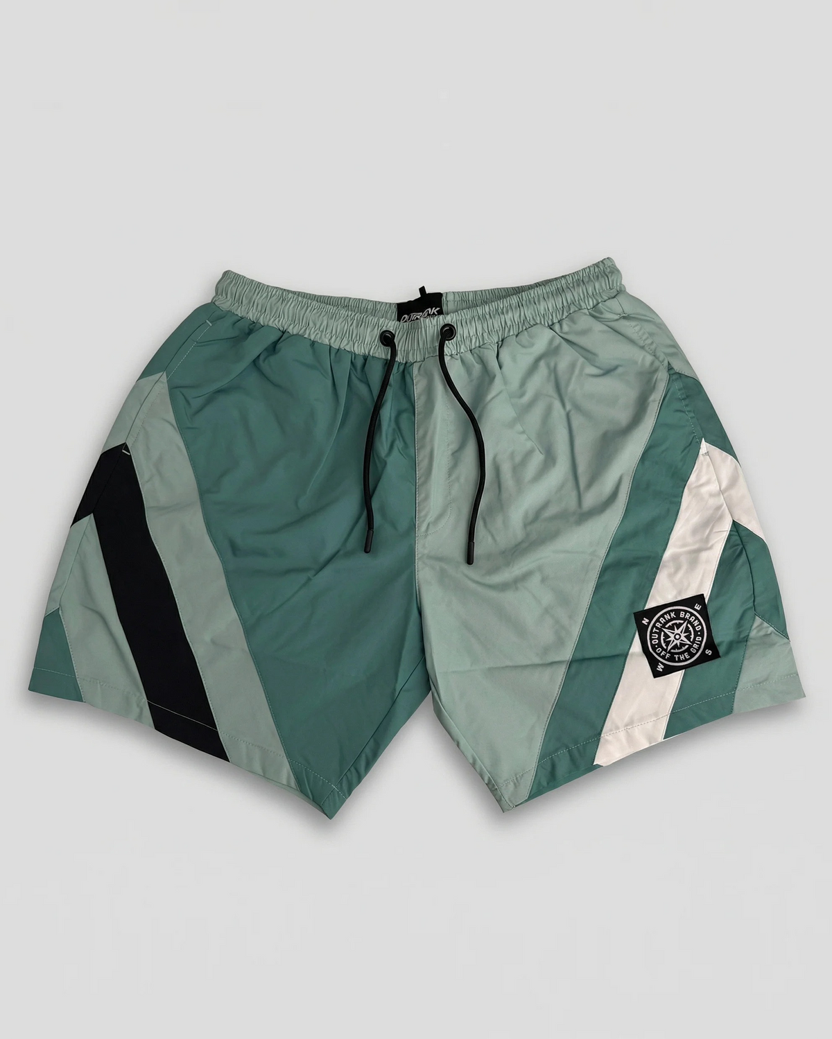 Off The Grid Paneled 7" Nylon Shorts