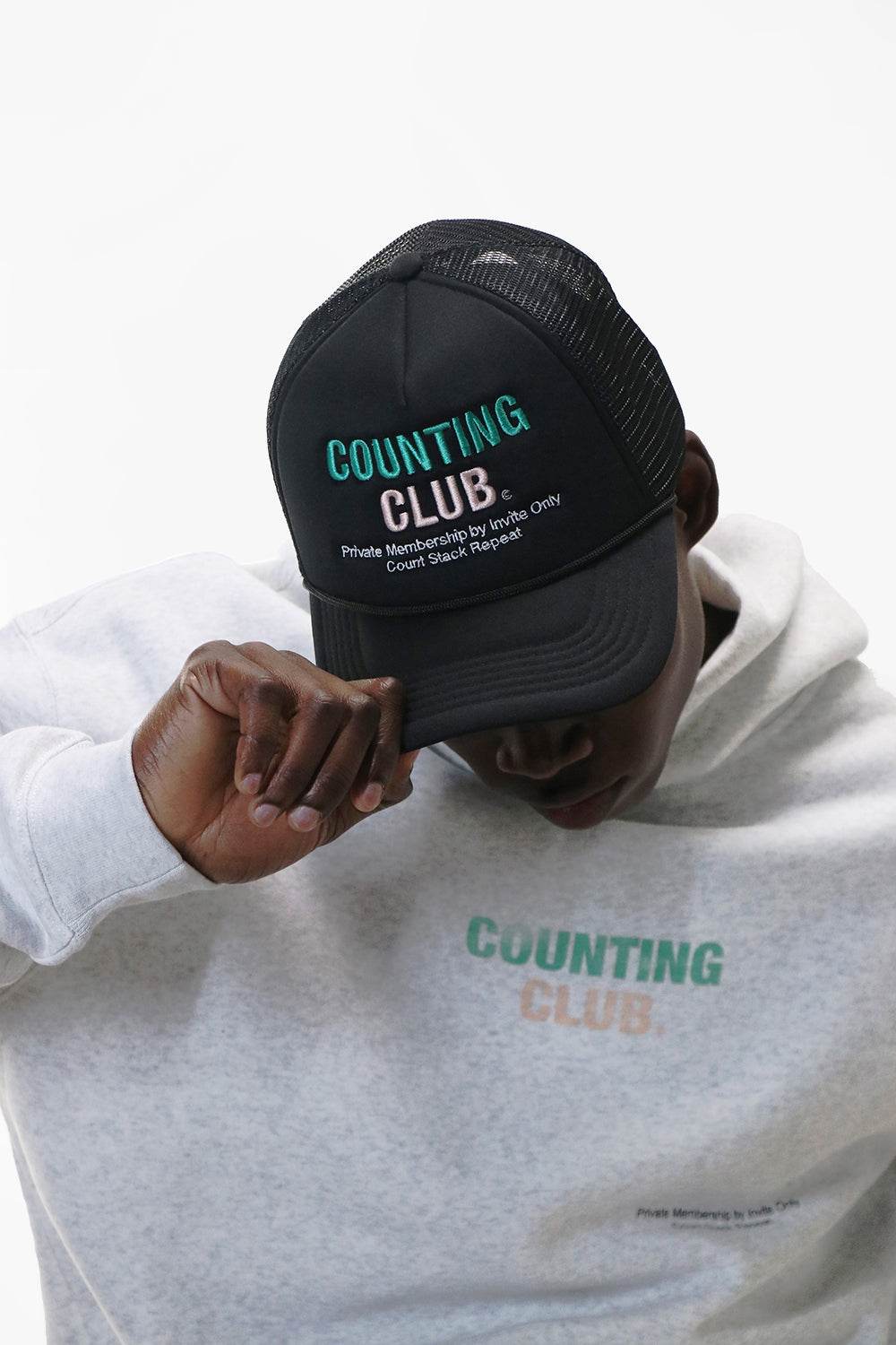 Counting Club Trucker